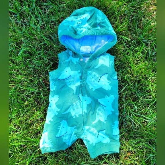 🤸♀️3 for 12🤸♂️ Carter's One Piece Sleeveless Hoodie Dinosaurs 3M - Picture 1 of 4